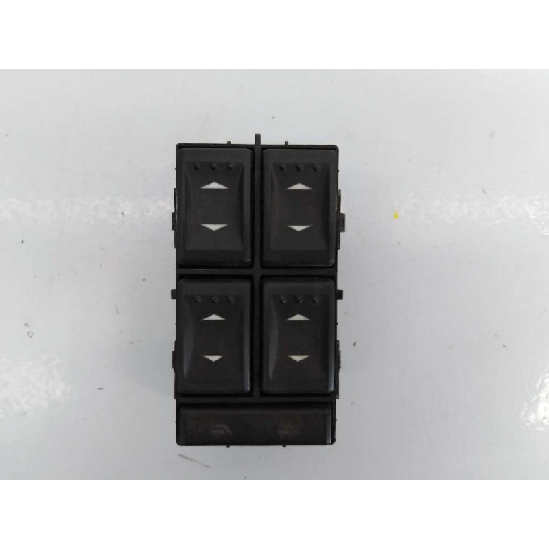 Recambio de mando elevalunas delantero izquierdo para ford mondeo berlina (gd) referencia OEM IAM 03163452 1S7T14A132BD E2-B3-44