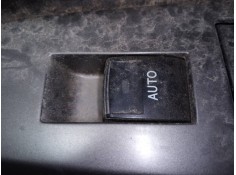 MANDO ELEVALUNAS TRASERO DERECHO 