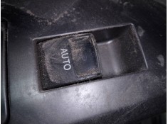 MANDO ELEVALUNAS TRASERO IZQUIERDO 