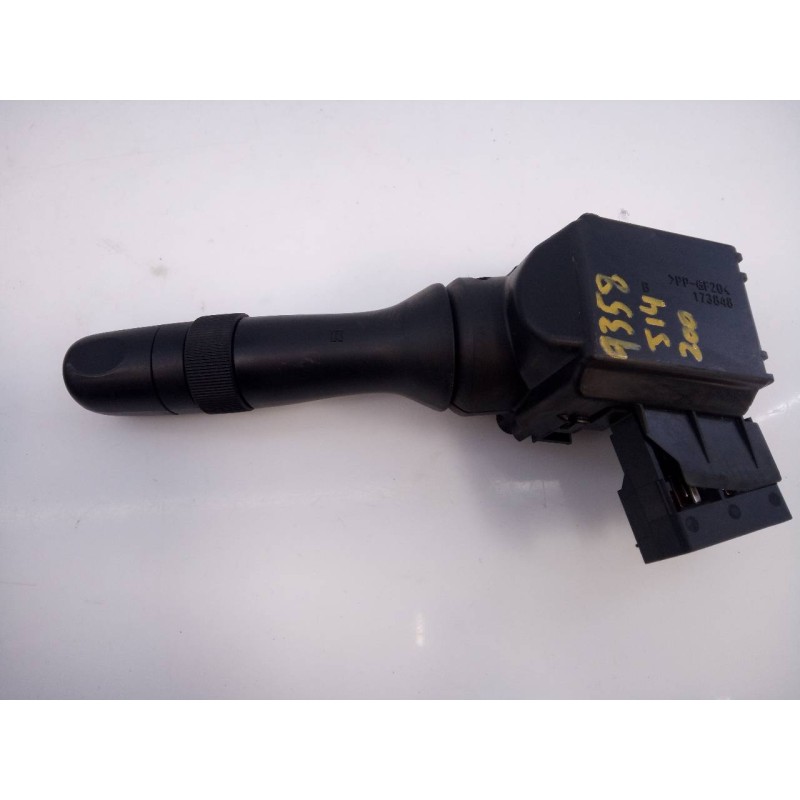 Recambio de mando limpia para toyota land cruiser 200 (j14) vxl referencia OEM IAM   E3-B2-17-4