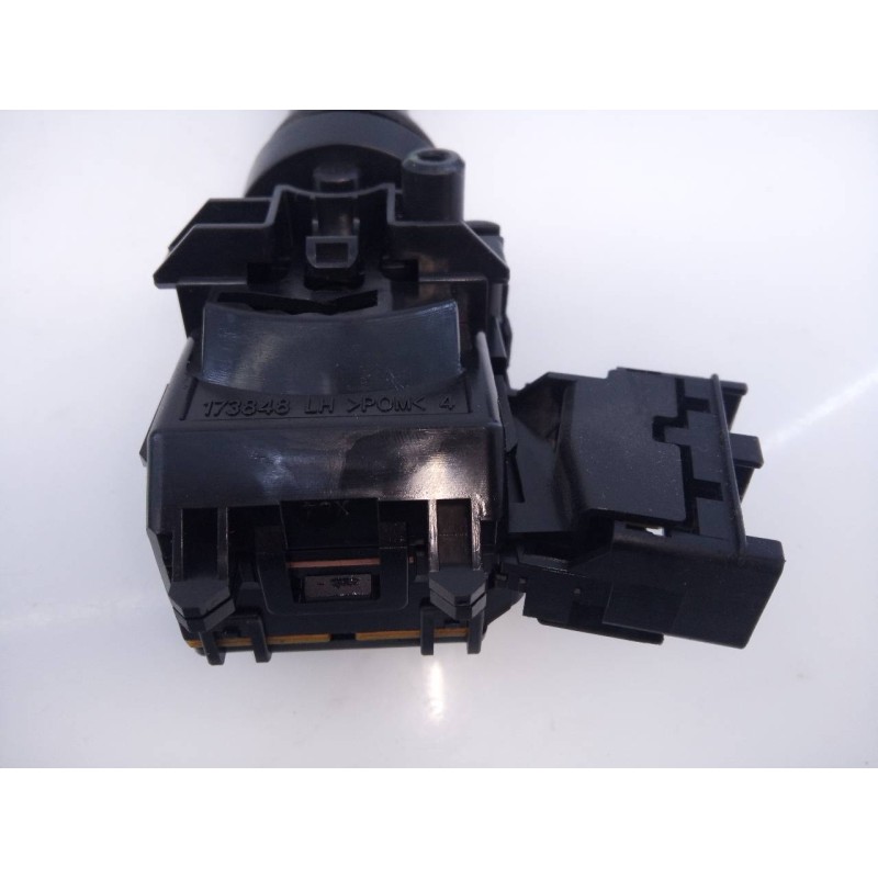 Recambio de mando limpia para toyota land cruiser 200 (j14) vxl referencia OEM IAM   E3-B2-17-4