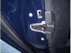 CERRADURA PUERTA TRASERA IZQUIERDA 