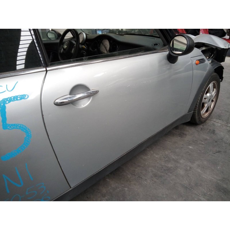 Recambio de puerta delantera derecha para bmw mini (r50,r53) one referencia OEM IAM   