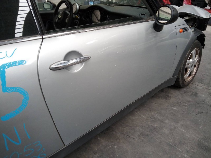 Recambio de puerta delantera derecha para bmw mini (r50,r53) one referencia OEM IAM   