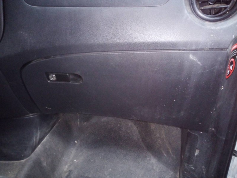 Recambio de guantera para mercedes-benz vito mixto (447) 109/111 cdi extralang (447.705) referencia OEM IAM   