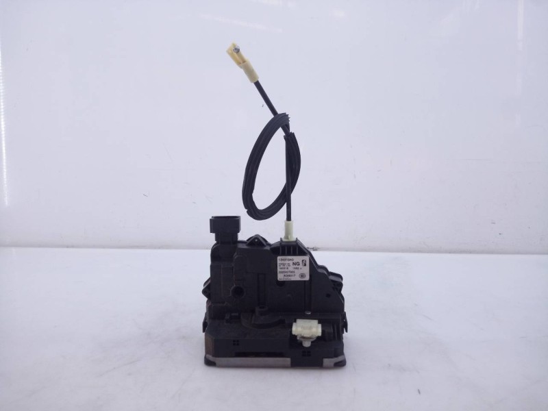 Recambio de cerradura puerta delantera derecha para opel corsa e selective referencia OEM IAM 13431840 0325407955 E2-B6-60-1
