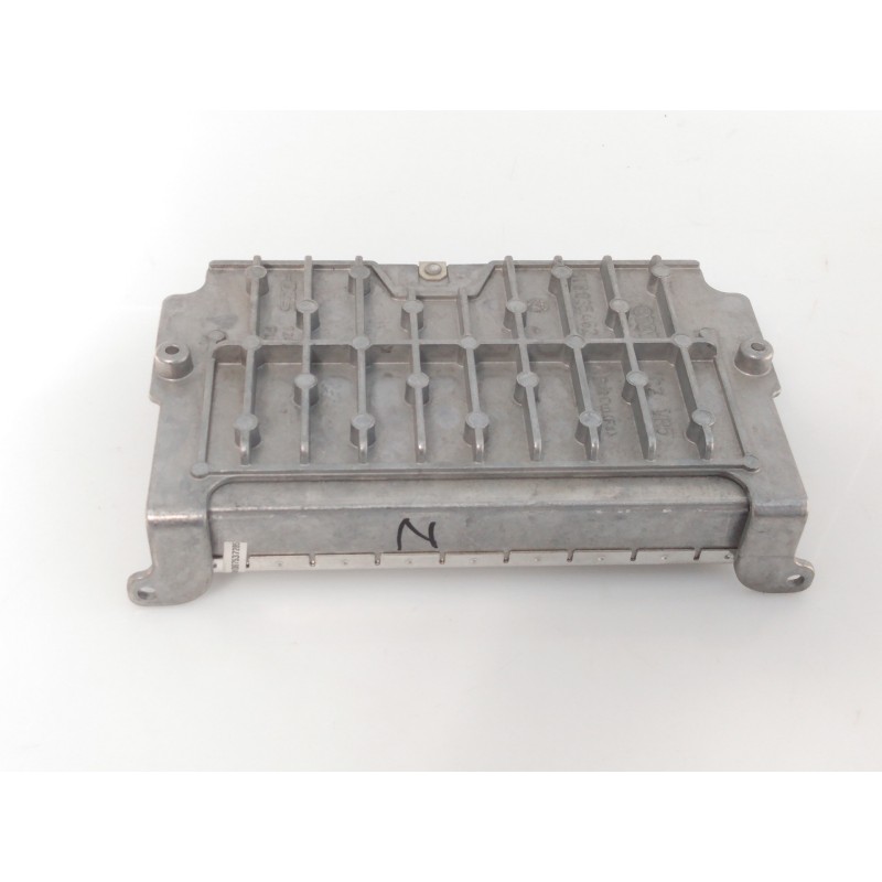 Recambio de amplificador para audi a4 ber. (b8) s line sportpaket / plus referencia OEM IAM 8T0035462  E2-A1-20-8