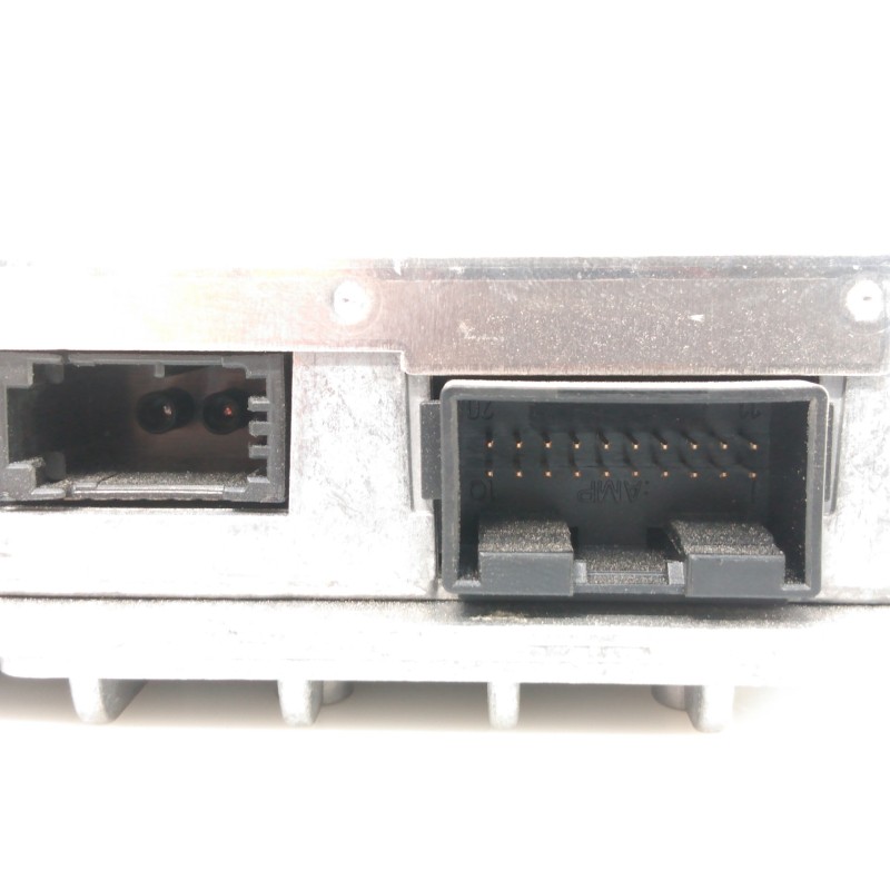 Recambio de amplificador para audi a4 ber. (b8) s line sportpaket / plus referencia OEM IAM 8T0035462  E2-A1-20-8