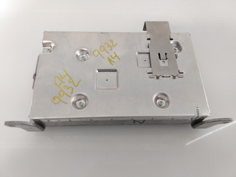 Recambio de amplificador para audi a4 ber. (b8) s line sportpaket / plus referencia OEM IAM 8T0035462  E2-A1-20-8