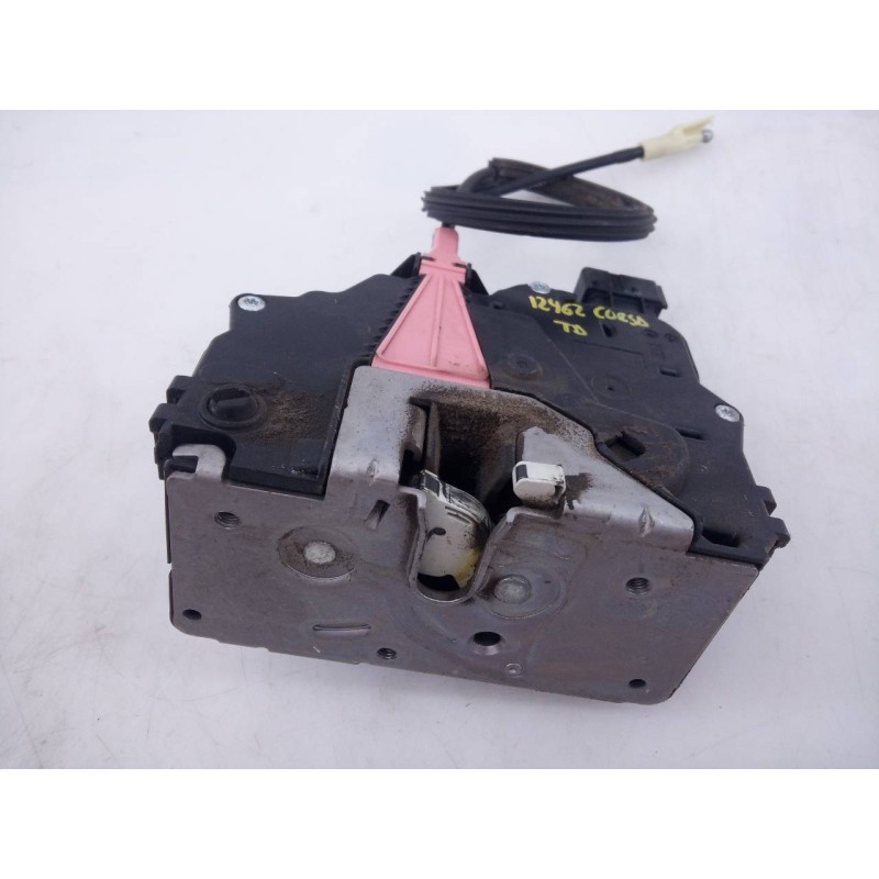 Recambio de cerradura puerta trasera derecha para opel corsa e selective referencia OEM IAM 13431845 13431845 E2-B6-60-1