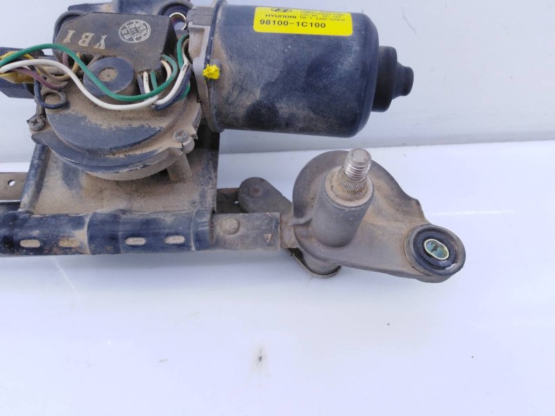 Recambio de motor limpia delantero para hyundai getz (tb) 1.3 gls referencia OEM IAM 981001C100  E2-B5-30-2