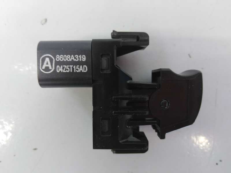 Recambio de mando elevalunas trasero izquierdo para mitsubishi outlander (gf0) motion 2wd referencia OEM IAM 8608A242  