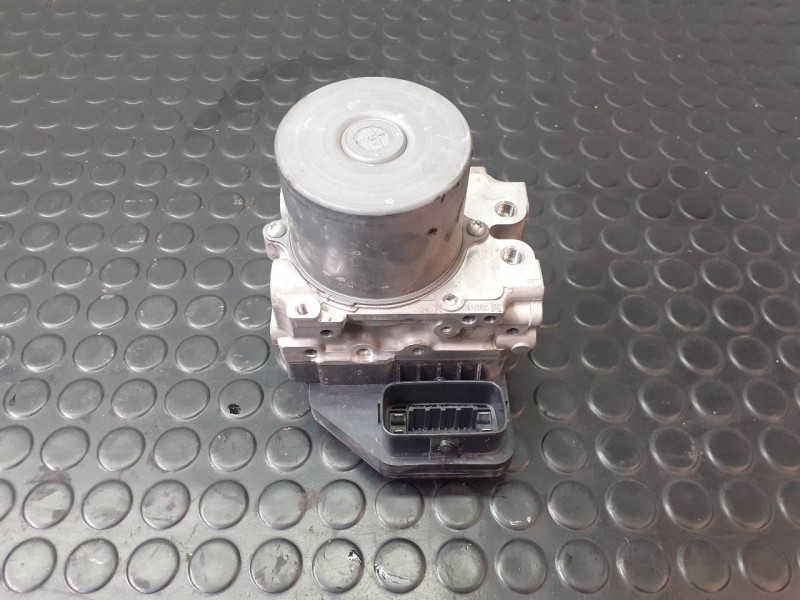 Recambio de abs para toyota rav 4 advance referencia OEM IAM 4454042301 8954142561 P3-A8-23-1