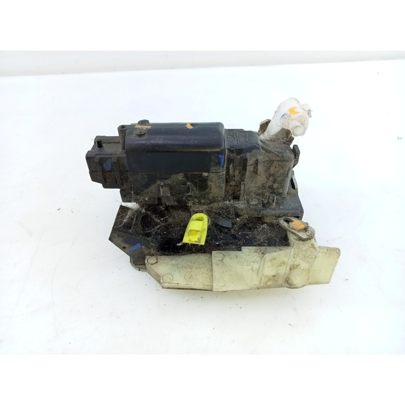 Recambio de cerradura puerta delantera izquierda para dacia dokker laureate referencia OEM IAM   E1-A1-44-1