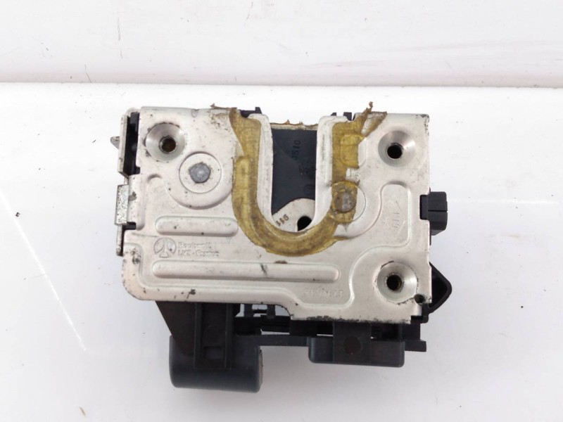 Recambio de cerradura puerta delantera izquierda para dacia duster ambiance 4x4 referencia OEM IAM   E1-A1-36-2