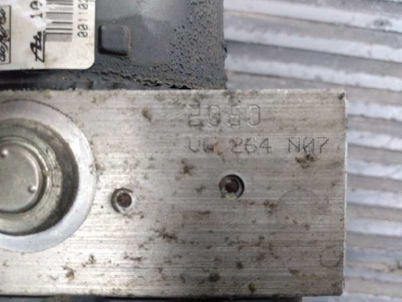 Recambio de abs para ford focus berlina (cap) ambiente (d) referencia OEM IAM 3M512C405HC V6264N07 P3-A8-27-4