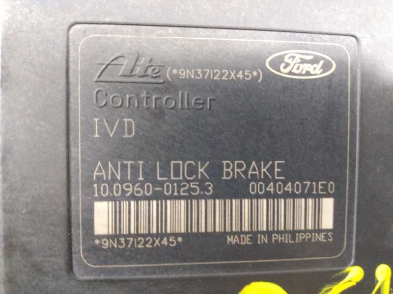 Recambio de abs para ford focus berlina (cap) ambiente (d) referencia OEM IAM 3M512C405HC V6264N07 P3-A8-27-4