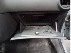 Recambio de guantera para opel corsa d cosmo referencia OEM IAM    2