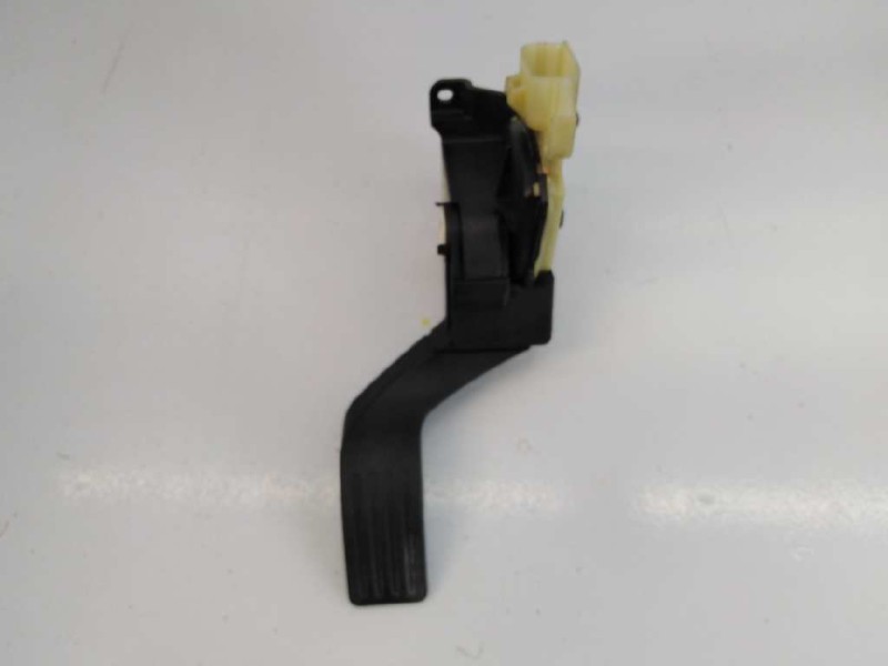 Recambio de potenciometro pedal para ford tourneo connect (tc7) referencia OEM IAM 2M519F836AE  E2-B3-45-2
