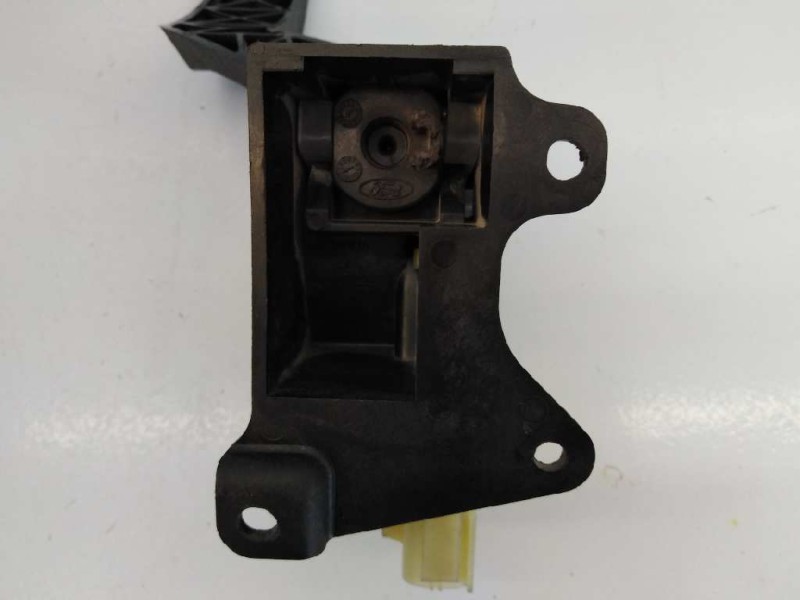 Recambio de potenciometro pedal para ford tourneo connect (tc7) referencia OEM IAM 2M519F836AE  E2-B3-45-2