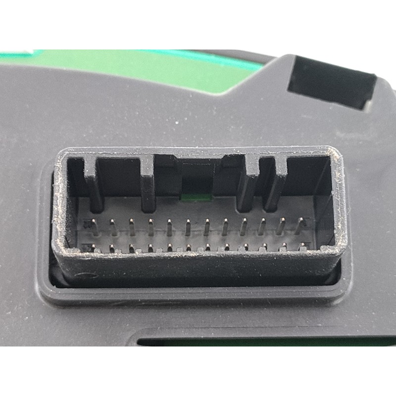 Recambio de cuadro instrumentos para dacia dokker laureate referencia OEM IAM 248100408R  E2-A1-34-4