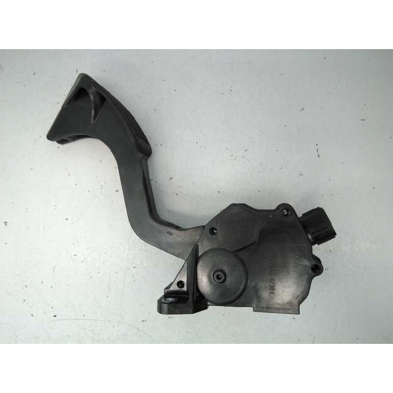 Recambio de pedal acelerador para toyota rav 4 advance referencia OEM IAM 7811042040 1988008942 E3-B2-15-3