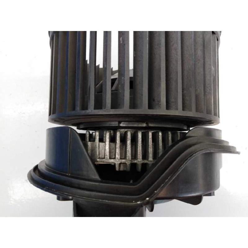 Recambio de ventilador calefaccion para ford focus berlina (cak) referencia OEM IAM   E2-B3-45-2