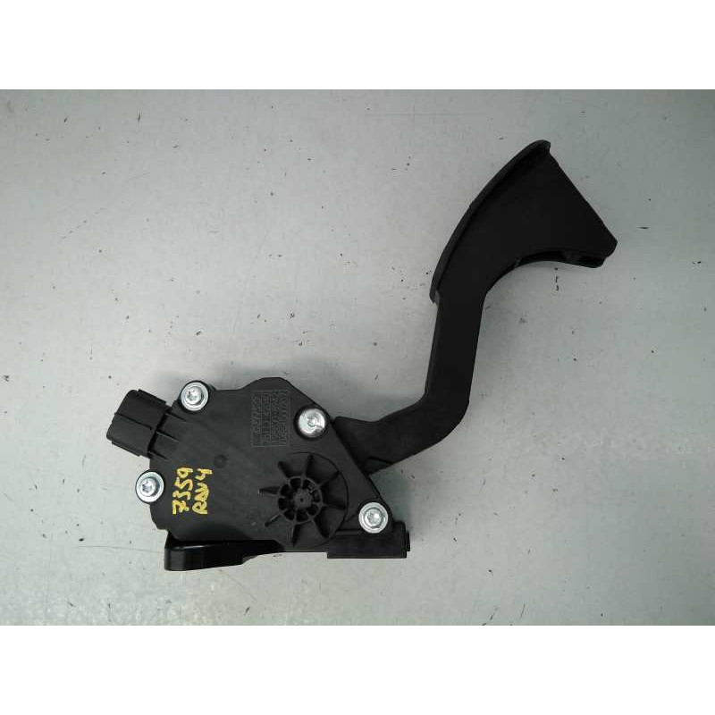 Recambio de pedal acelerador para toyota rav 4 advance referencia OEM IAM 7811042040 1988008942 E3-B2-15-3