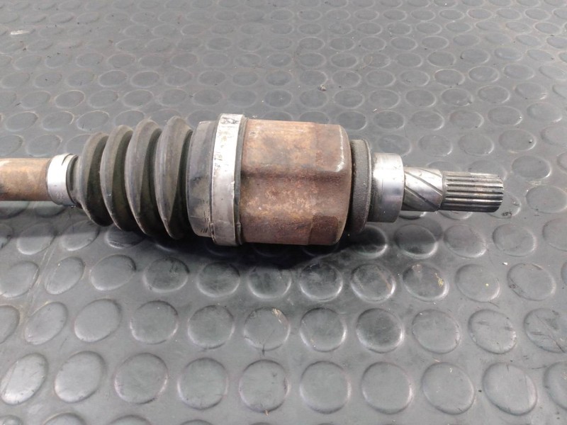 Recambio de transmision trasera izquierda para dacia duster ambiance 4x4 referencia OEM IAM   P1-A6-29