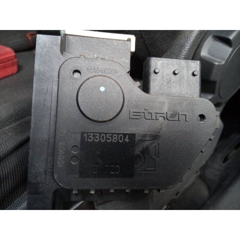 Recambio de pedal acelerador para opel corsa d cosmo referencia OEM IAM 13305804  
