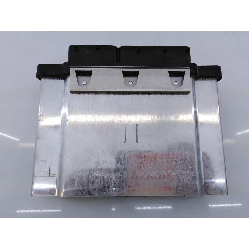 Recambio de centralita motor uce para seat ibiza (6p1) reference connect referencia OEM IAM 04E907309AF 0261S09531 E2-A1-42-3