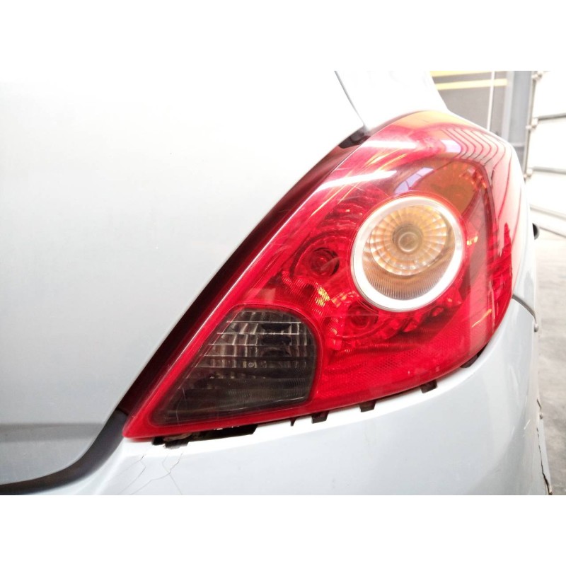 Recambio de piloto trasero derecho para opel corsa d cosmo referencia OEM IAM   