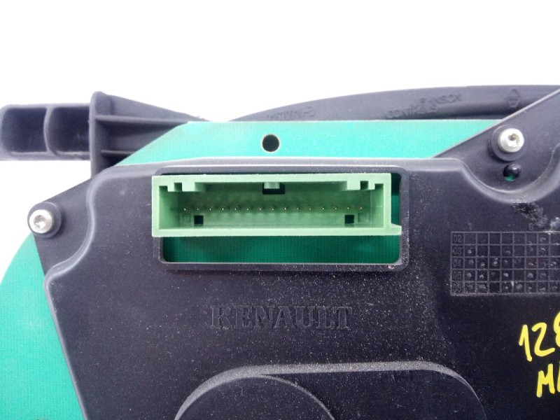 Recambio de cuadro instrumentos para renault master ii phase 2 caja cerrada l2h1 referencia OEM IAM P8200467948  E2-A1-45-3