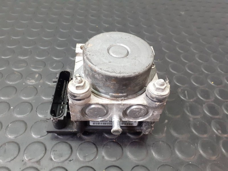 Recambio de abs para dacia logan laureate referencia OEM IAM 0265231993 8200694434 P3-A8-3-3