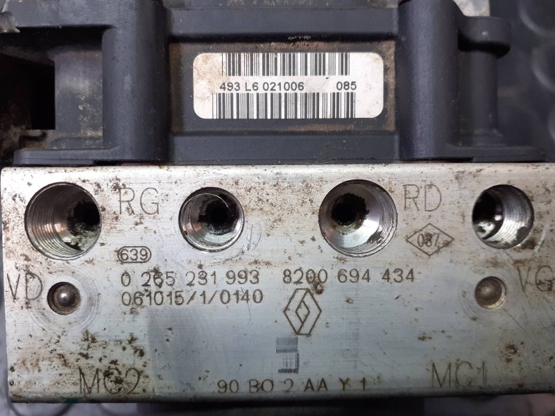 Recambio de abs para dacia logan laureate referencia OEM IAM 0265231993 8200694434 P3-A8-3-3