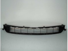 Recambio de rejilla paragolpes delantero para toyota rav 4 advance referencia OEM IAM   E2-B4-8-1