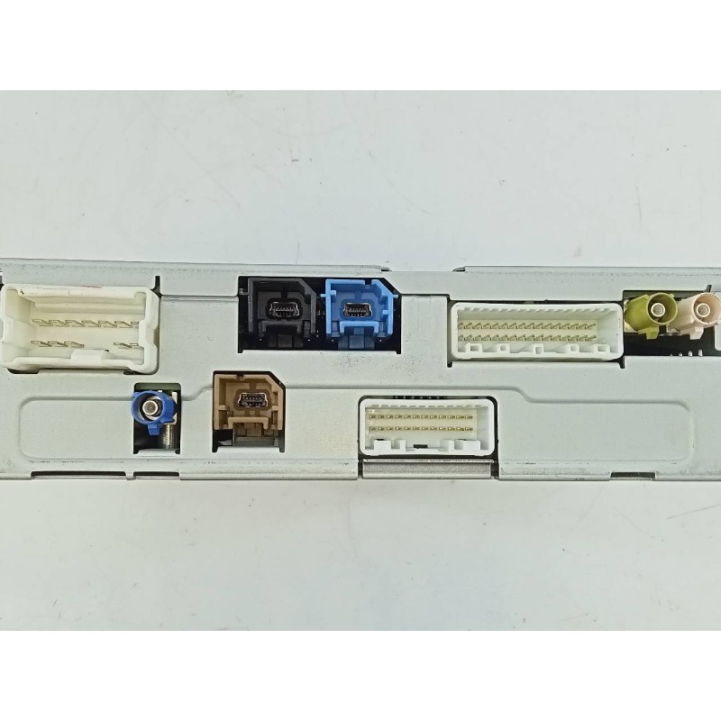 Recambio de sistema navegacion gps para renault megane iv grandtour zen referencia OEM IAM 28115536R 612424577 E2-A1-42-7