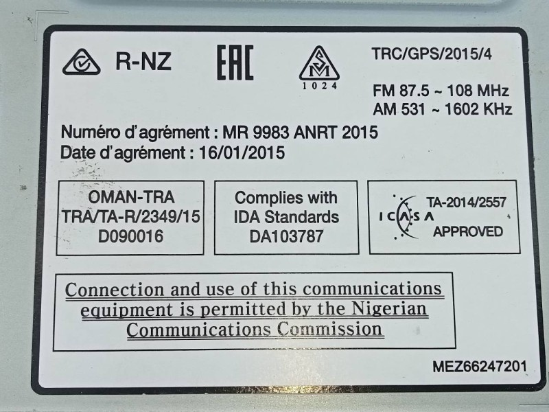 Recambio de sistema navegacion gps para renault megane iv grandtour zen referencia OEM IAM 28115536R 612424577 E2-A1-42-7
