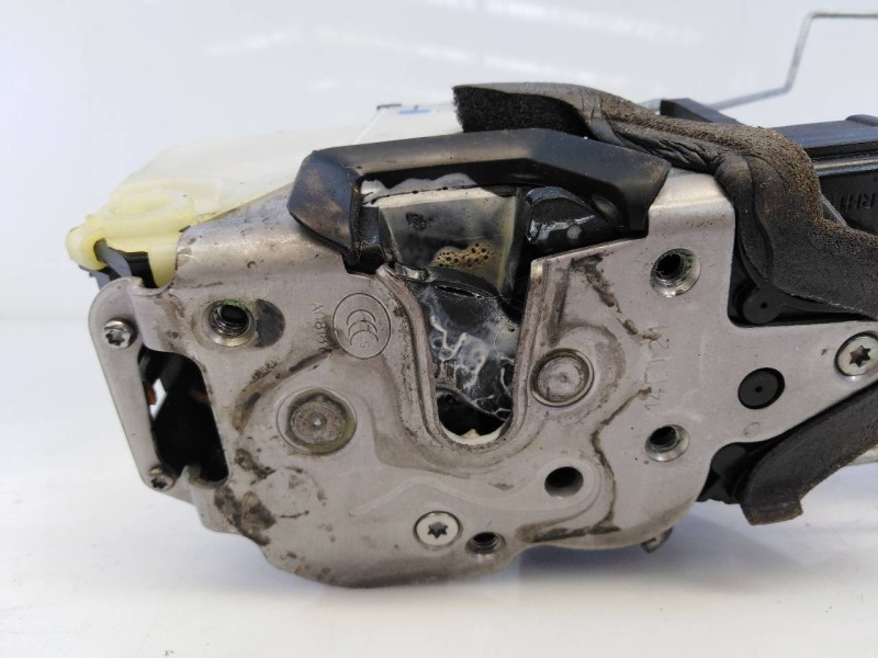 Recambio de cerradura puerta delantera derecha para opel mokka selective referencia OEM IAM   E2-B6-64-2