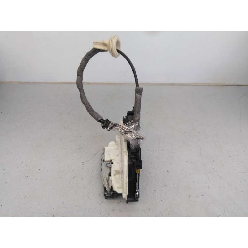 Recambio de cerradura puerta delantera derecha para volkswagen golf vii variant (bv5) sport bmt referencia OEM IAM 16A5K1837016E