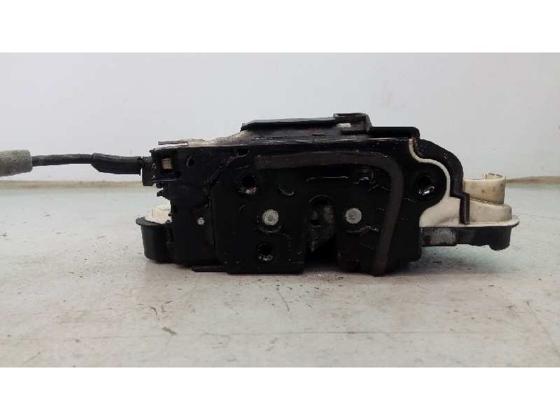 Recambio de cerradura puerta delantera izquierda para volkswagen golf vii variant (bv5) sport bmt referencia OEM IAM 15A5K183701