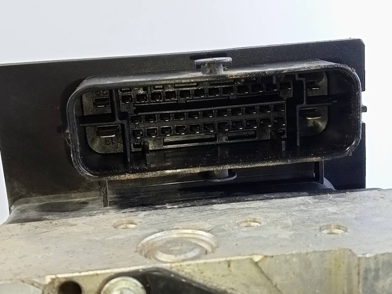 Recambio de abs para audi a1 (8x) ambition referencia OEM IAM 6R0614517Q 0265239009 P3-B8-27-2