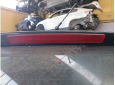 LUZ CENTRAL DE FRENO 