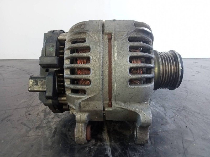 Recambio de alternador para audi a1 (8x) ambition referencia OEM IAM 03L903023  P3-A4-13-2