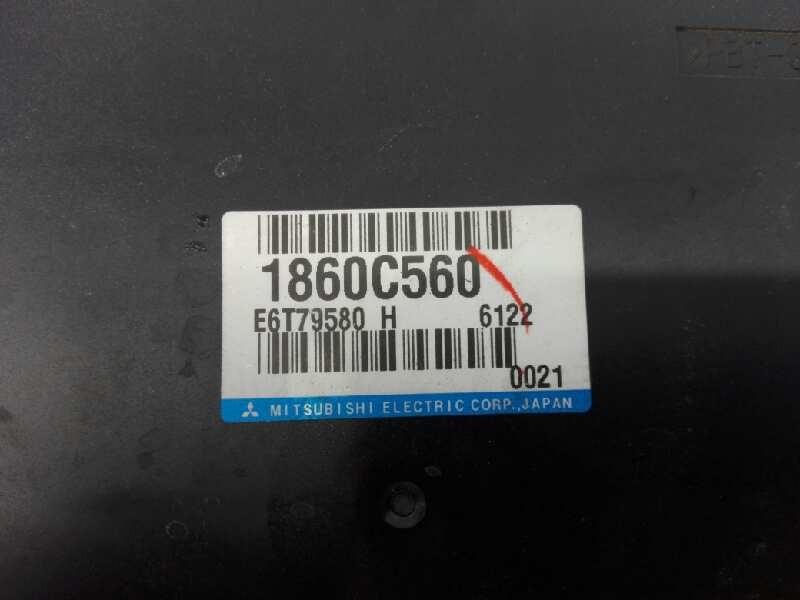 Recambio de centralita motor uce para mitsubishi outlander (gf0) motion 2wd referencia OEM IAM 1860C560 E6T79580H E3-A2-9-1