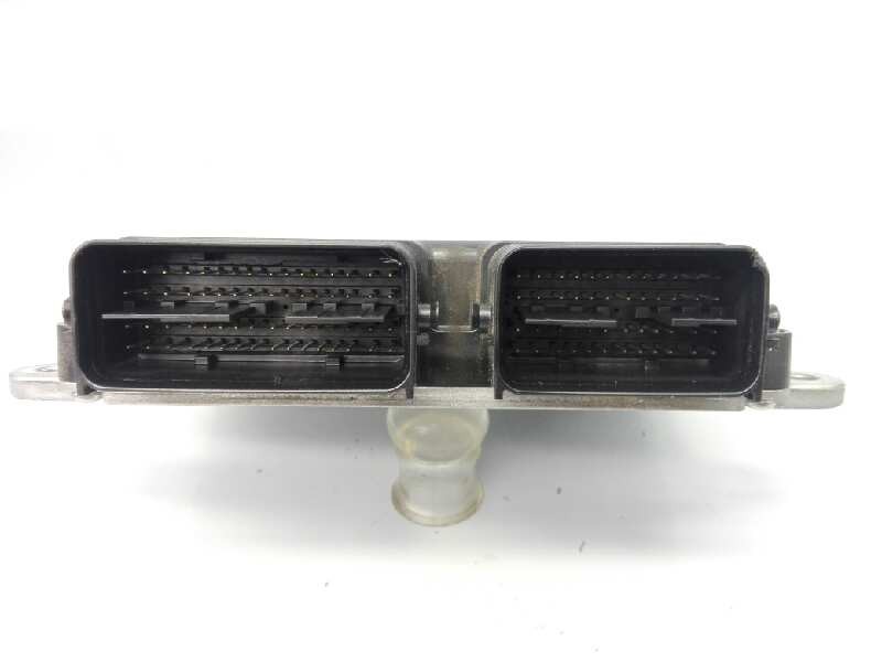 Recambio de centralita motor uce para mitsubishi outlander (gf0) motion 2wd referencia OEM IAM 1860C560 E6T79580H E3-A2-9-1