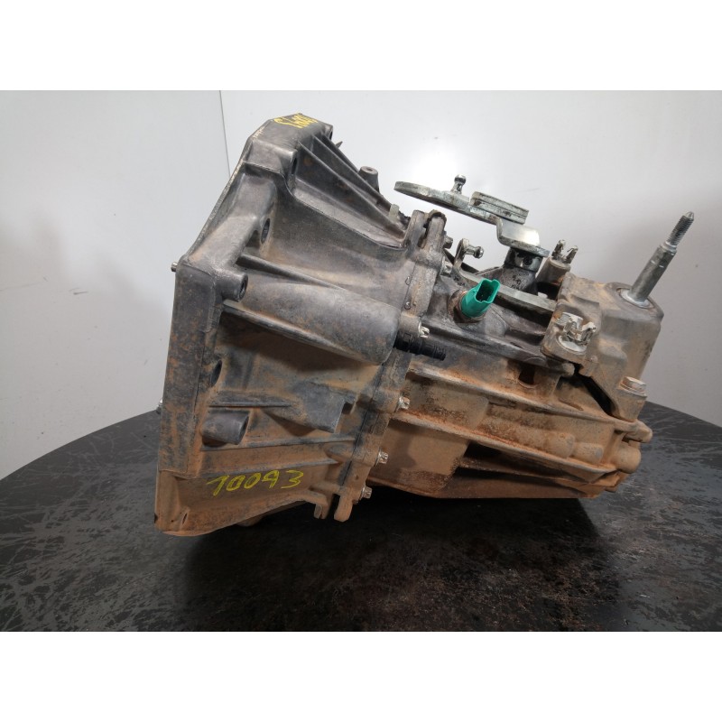 Recambio de caja cambios para dacia duster laureate 4x2 referencia OEM IAM TL4075  M1-B3-127