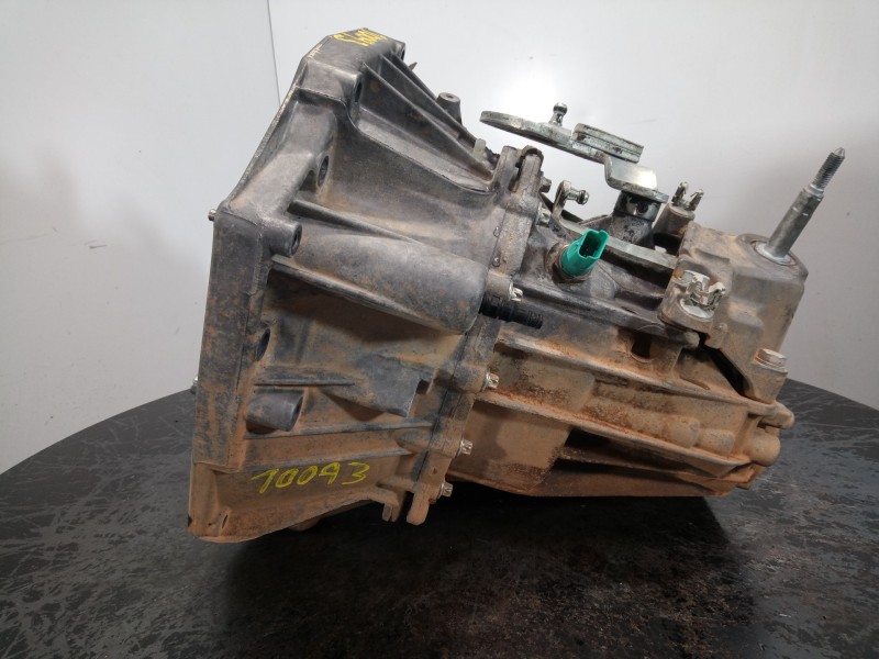 Recambio de caja cambios para dacia duster laureate 4x2 referencia OEM IAM TL4075  M1-B3-127