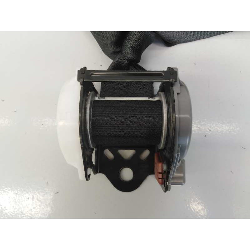 Recambio de cinturon seguridad trasero derecho para mitsubishi outlander (gf0) motion 2wd referencia OEM IAM   E2-B4-39-2