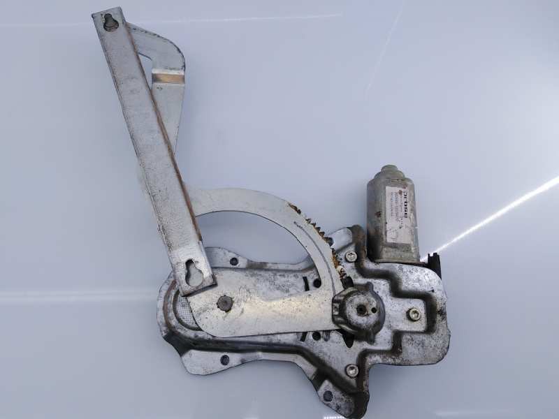 Recambio de elevalunas trasero izquierdo para land rover discovery (lt) td5 expedition referencia OEM IAM 992689109470  E1-B4-4-